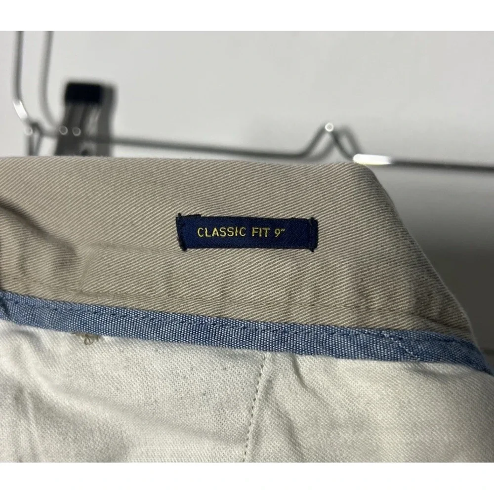 Polo Ralph Lauren Men's Mid-Rise Khaki Chino Shorts, Size 42, Classic Fit, 9